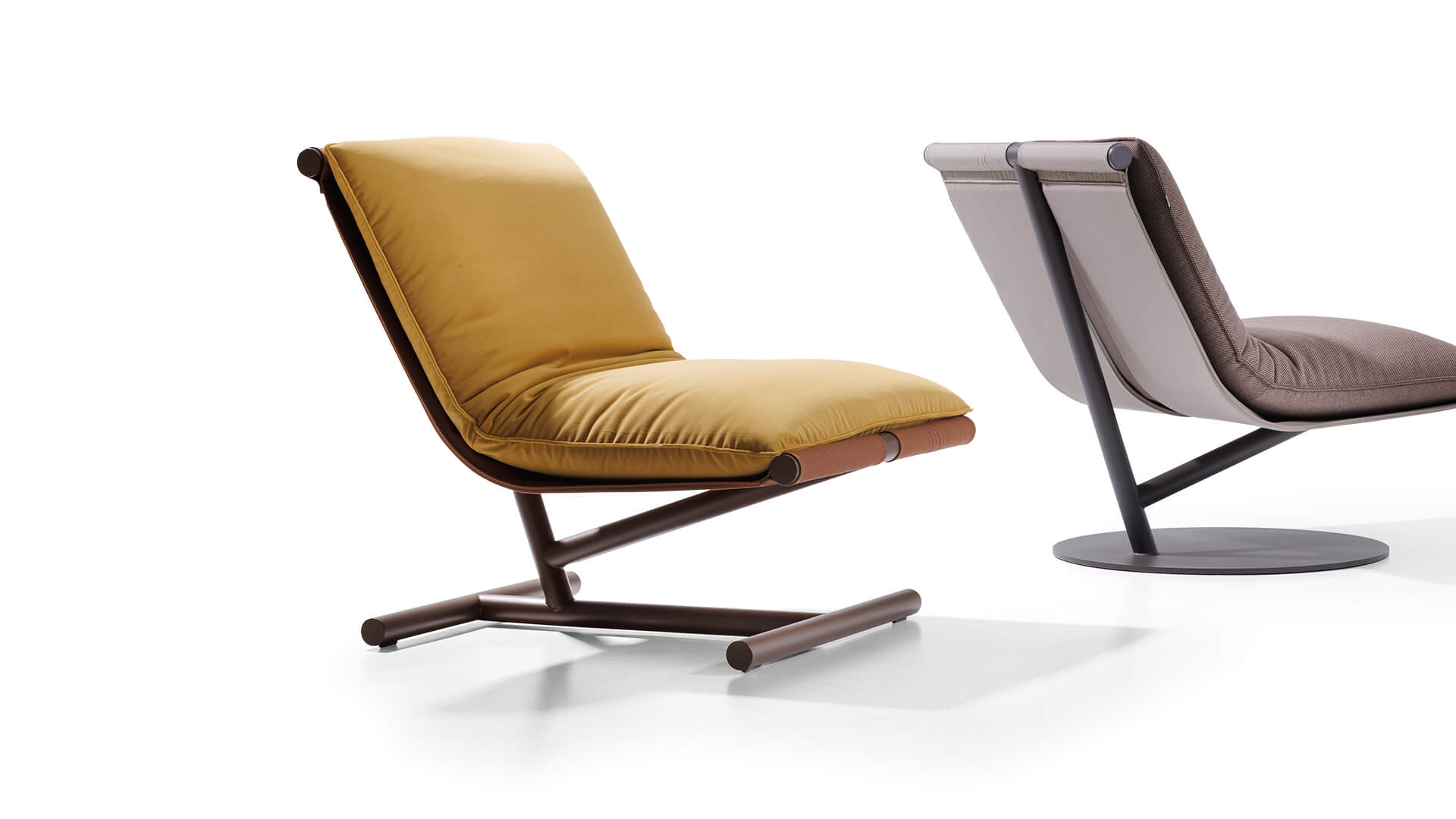 Farfalla upholstered design chair - True Design
